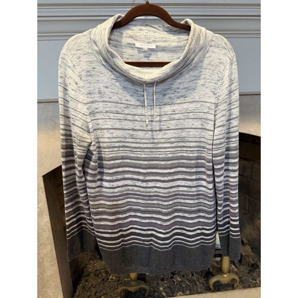 T By Talbots Mock Turtle Neck Pull Over Size Medium